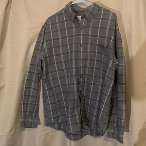 ✔️Men’s St Johns Bay button down shirt
